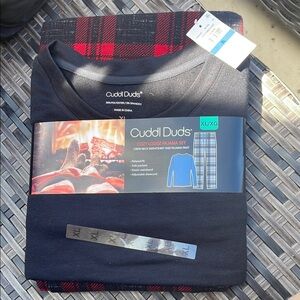 Cuddl Duds Black and Red Pajama Set